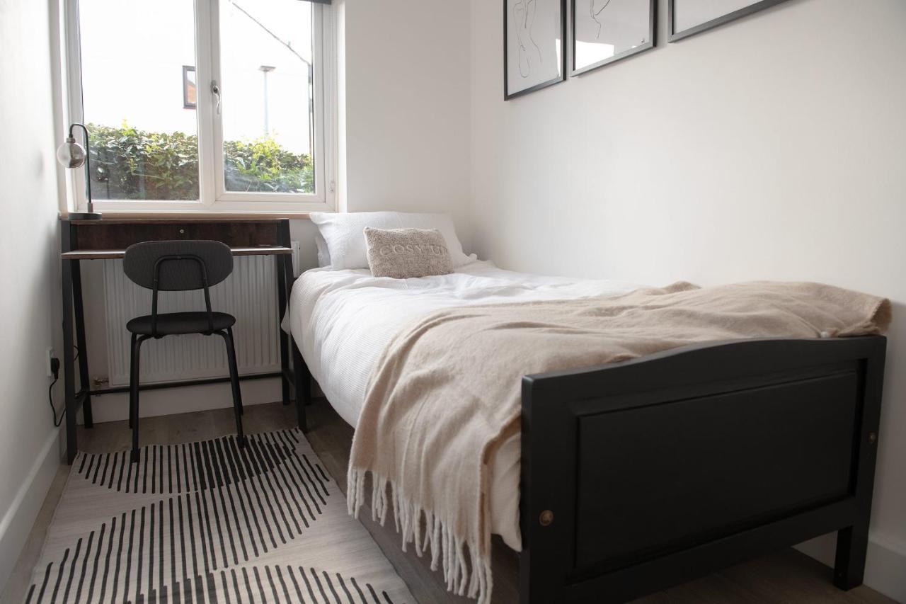 Dorset Stylish Apartment 浦耳 外观 照片